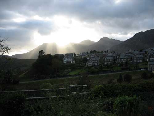 Sun on Blaenau through clouds - the glory to
come!